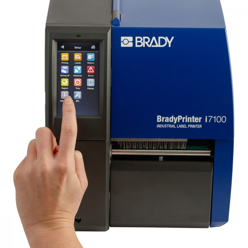 Brady I7100 er en presis, kraftig og tilpasningsdyktig etikettskriver for kontinuerlig drift – ideell for høyvolums merking i industri, produksjon og automasjon.